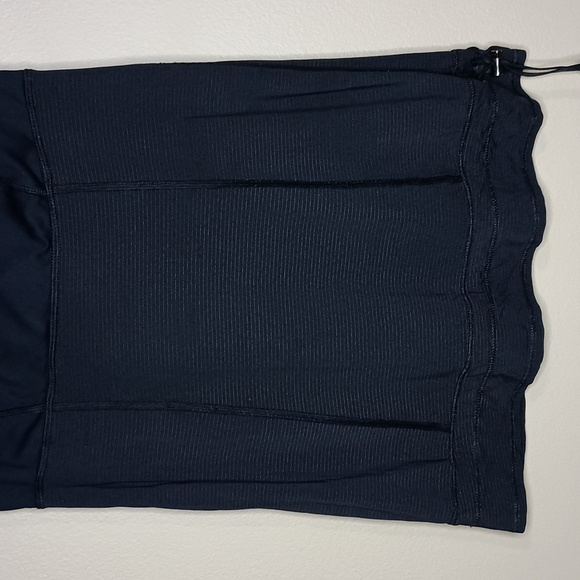 Lululemon Run Tame Me Black Tank - Picture 3 of 8